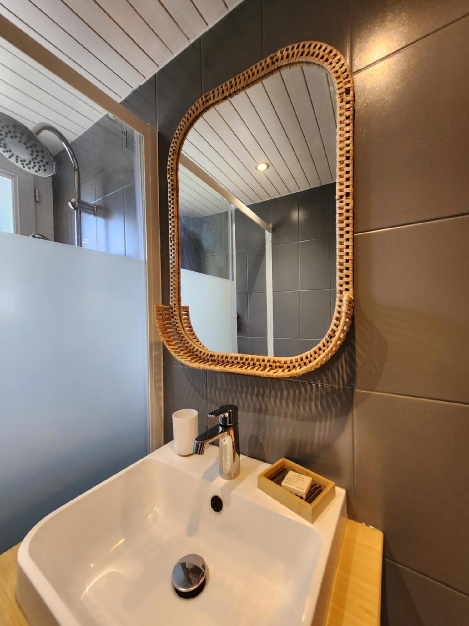 Apartamento No Historico Noyon Ngoại thất bức ảnh